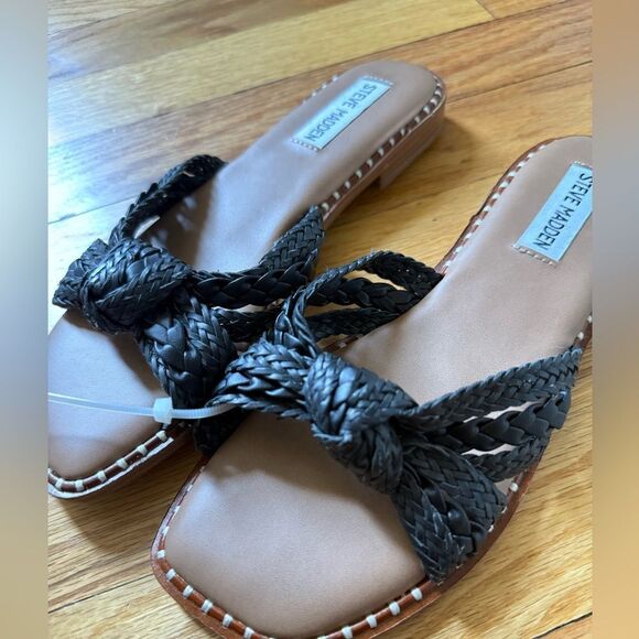 STEVE MADDEN | Wilmah Knotted Slide Sandal - Picture 5 of 6